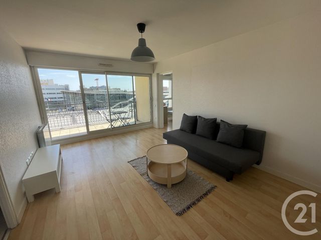 Appartement F2 à louer - 2 pièces - 42.35 m2 - LORIENT - 56 - BRETAGNE - Century 21 Immobilier Diffusion