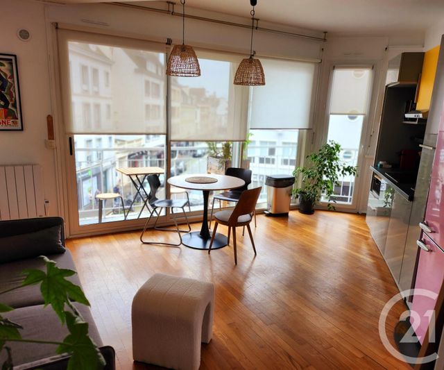 Appartement à louer - 3 pièces - 47.86 m2 - LORIENT - 56 - BRETAGNE - Century 21 Immobilier Diffusion